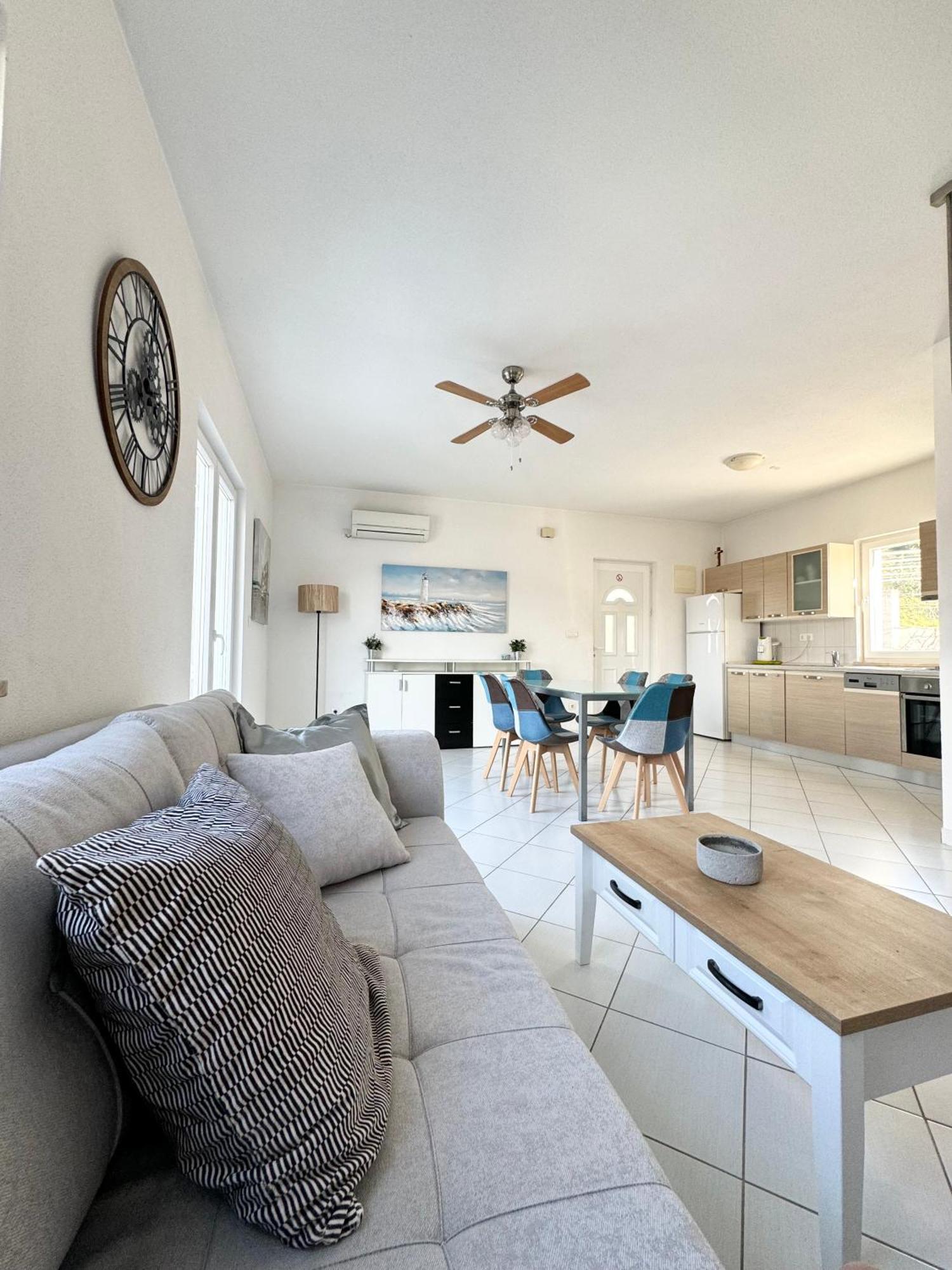 Apartment Residence Amore Trogir